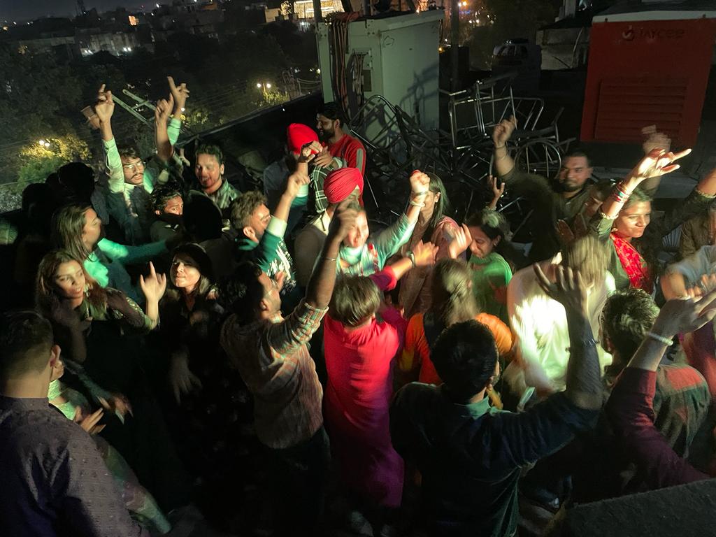NOV 10